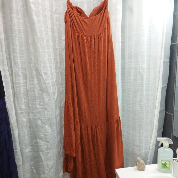 3/$30 🙂 Dots strapless dress, Size L - Picture 6 of 9